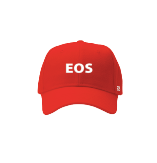 Красная бейсболка